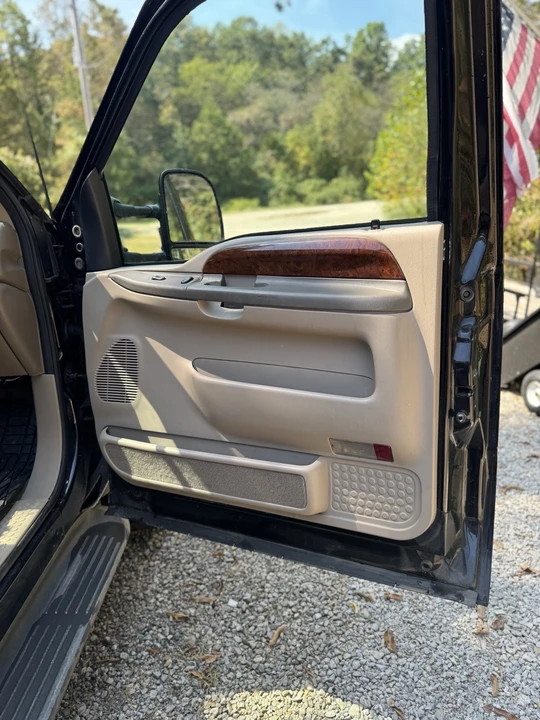 2000 Ford Super Duty 1st Gen - Image 16 of 21