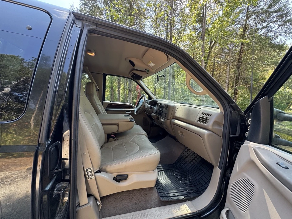 2000 Ford Super Duty 1st Gen - Image 12 of 21