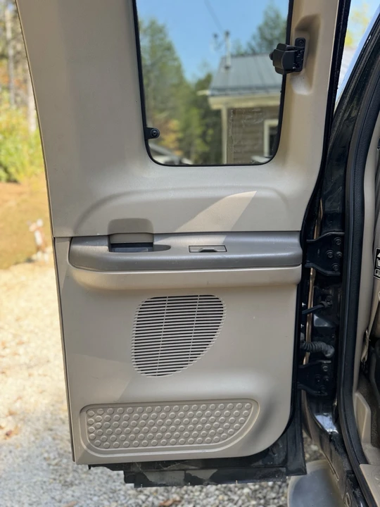 2000 Ford Super Duty 1st Gen - Image 15 of 21