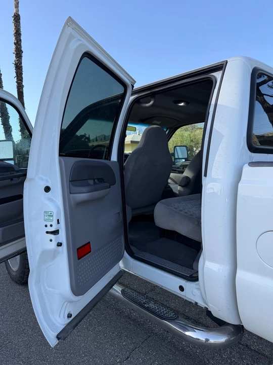 2000 Ford Super Duty 1st Gen - Image 11 of 15