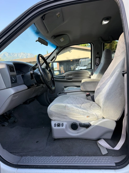 2000 Ford Super Duty 1st Gen - Image 12 of 15