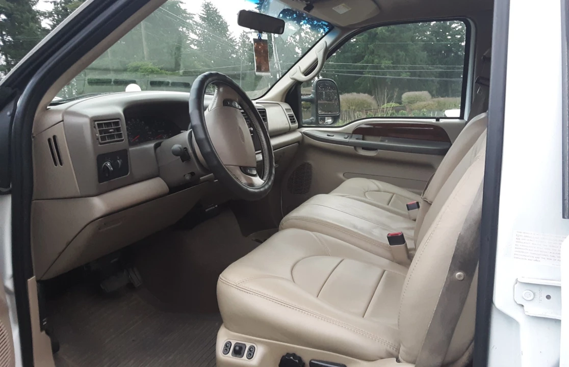 2000 Ford Super Duty 1st Gen - Image 5 of 15