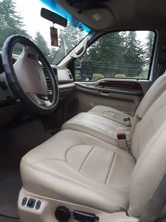 2000 Ford Super Duty 1st Gen - Image 8 of 15