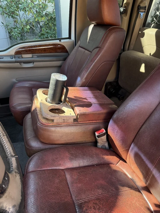 2000 Ford Super Duty 1st Gen - Image 10 of 11