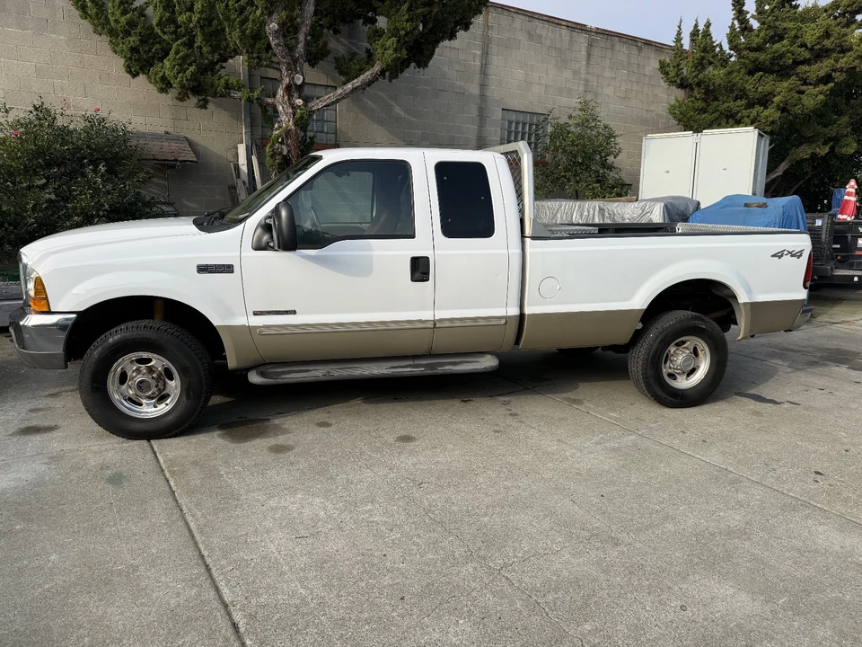 2000 Ford Super Duty 1st Gen - Image 5 of 11