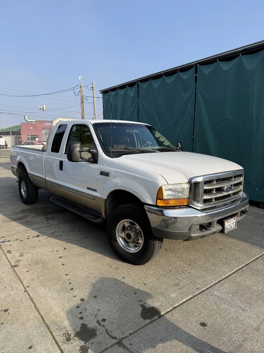 2000 Ford Super Duty 1st Gen - Image 4 of 11