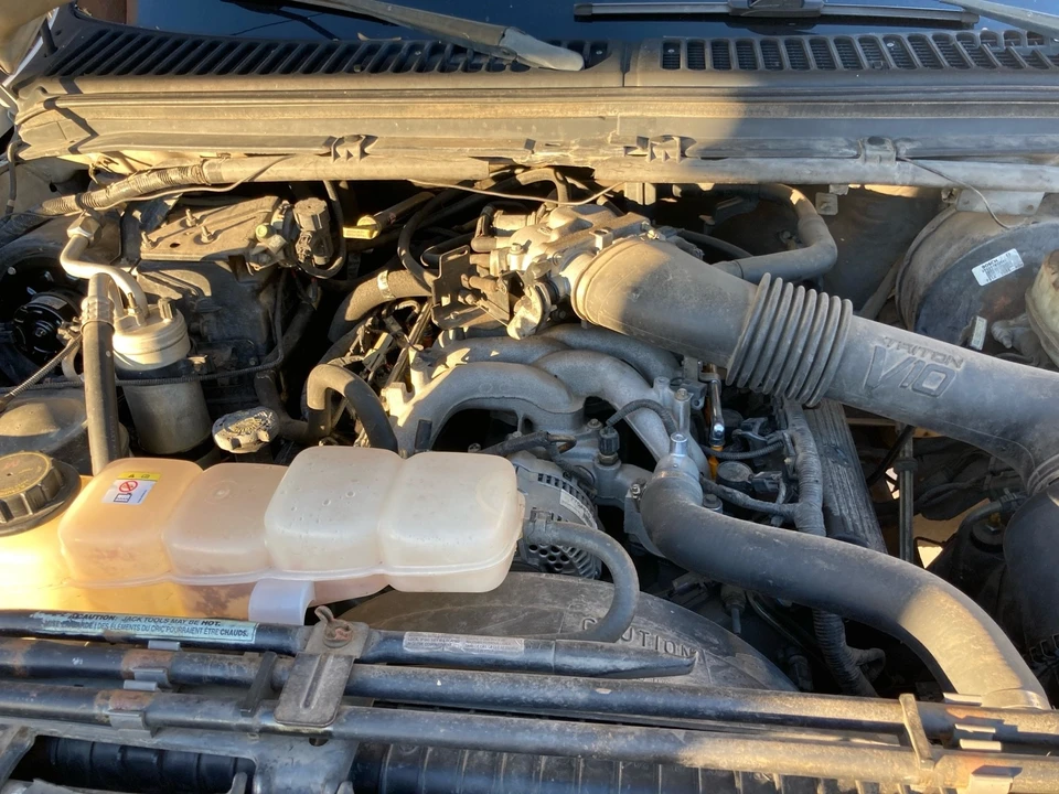 2000 Ford Super Duty 1st Gen - Image 12 of 14