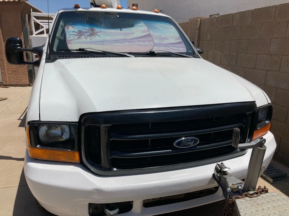 2000 Ford Super Duty 1st Gen - Image 2 of 19