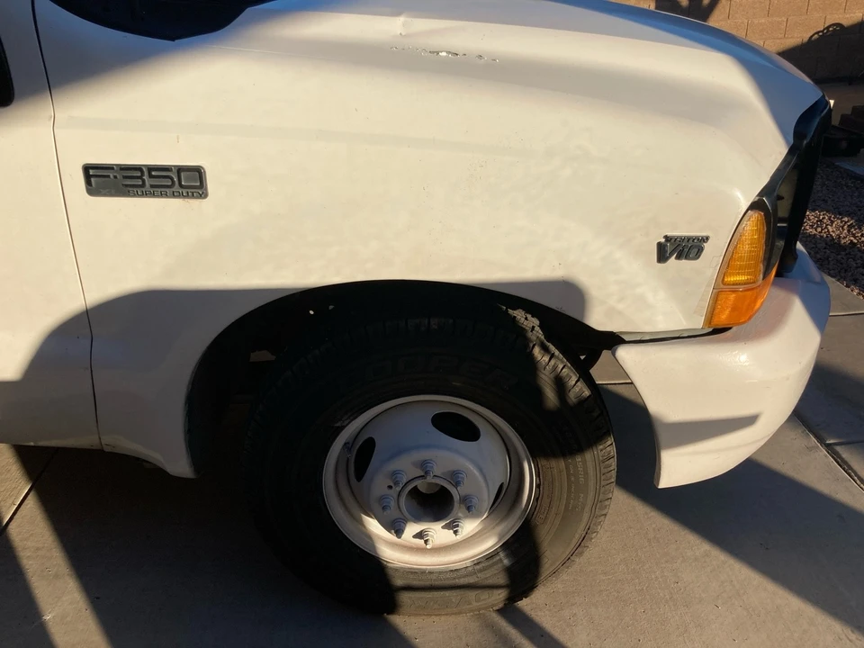 2000 Ford Super Duty 1st Gen - Image 4 of 14