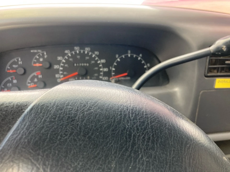 2000 Ford Super Duty 1st Gen - Image 13 of 19