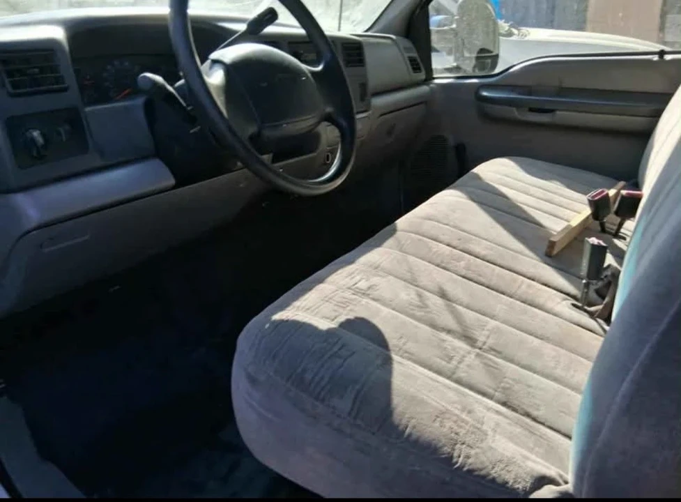 2000 Ford Super Duty 1st Gen - Image 4 of 4