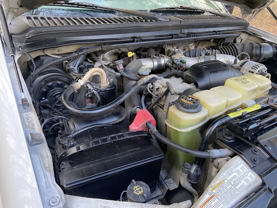 2000 Ford Super Duty 1st Gen - Image 19 of 20