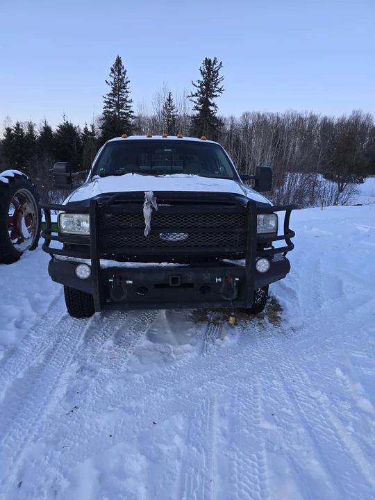 2000 Ford Super Duty 1st Gen - Image 10 of 12