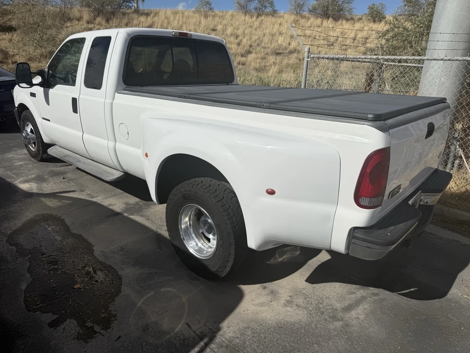 2000 Ford Super Duty 1st Gen - Image 4 of 18