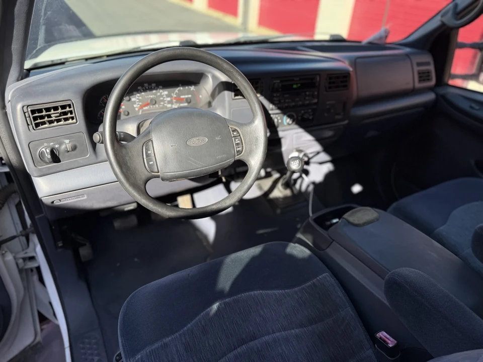 2000 Ford Super Duty 1st Gen - Image 12 of 18
