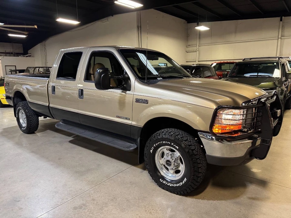2000 Ford Super Duty 1st Gen - Image 4 of 12