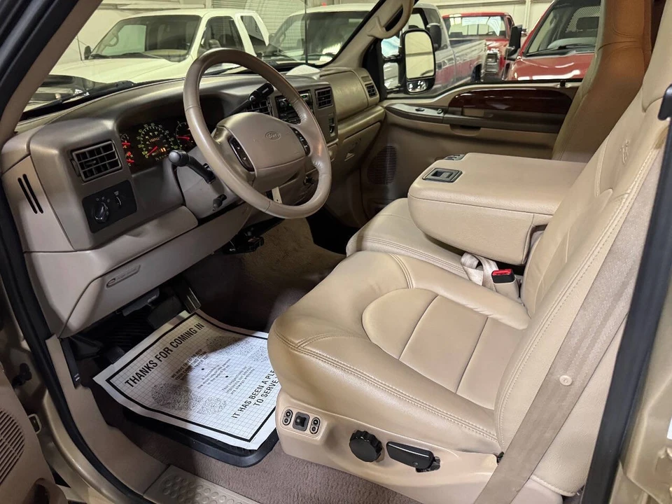 2000 Ford Super Duty 1st Gen - Image 5 of 12