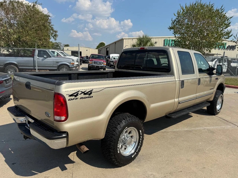 2000 Ford Super Duty 1st Gen - Image 8 of 12