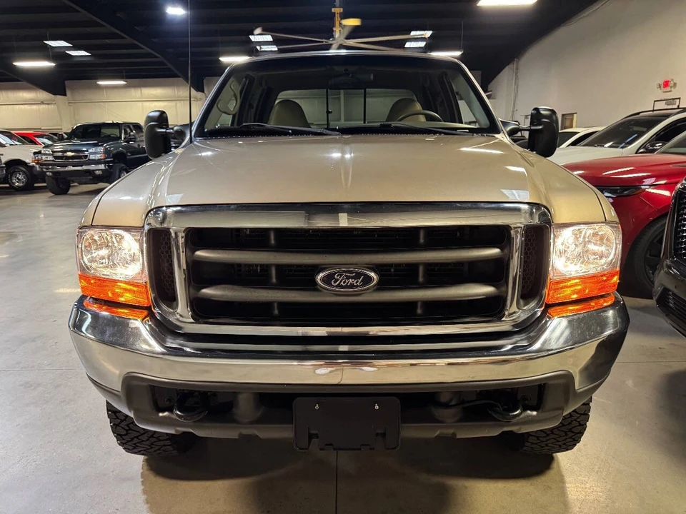 2000 Ford Super Duty 1st Gen - Image 11 of 21