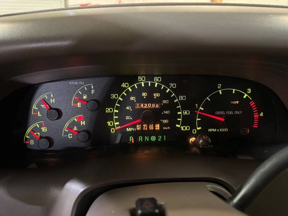 2000 Ford Super Duty 1st Gen - Image 9 of 12