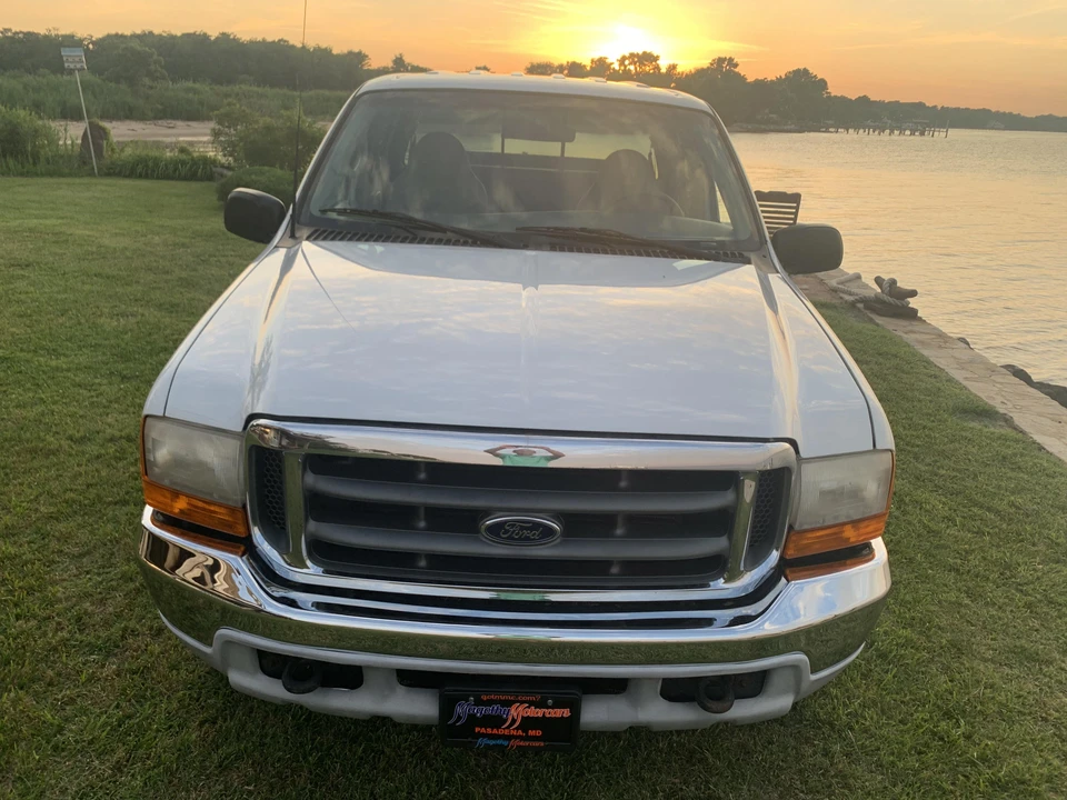 2000 Ford Super Duty 1st Gen - Image 8 of 31