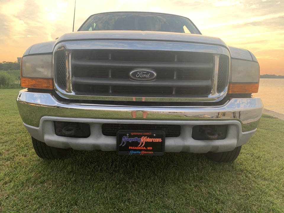 2000 Ford Super Duty 1st Gen - Image 6 of 31