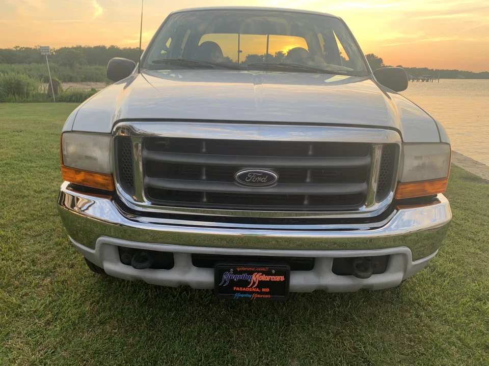 2000 Ford Super Duty 1st Gen - Image 7 of 31