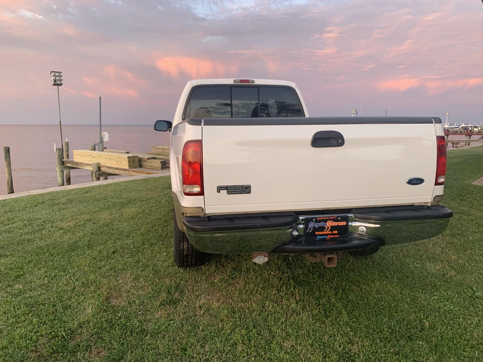 2000 Ford Super Duty 1st Gen - Image 13 of 31