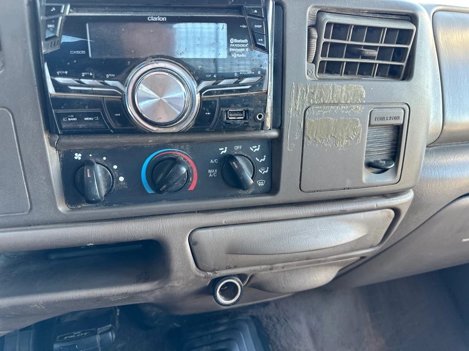 2000 Ford Super Duty 1st Gen - Image 18 of 21