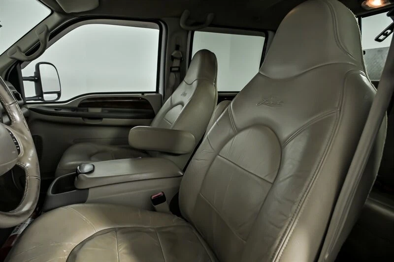 2000 Ford Super Duty 1st Gen - Image 19 of 21