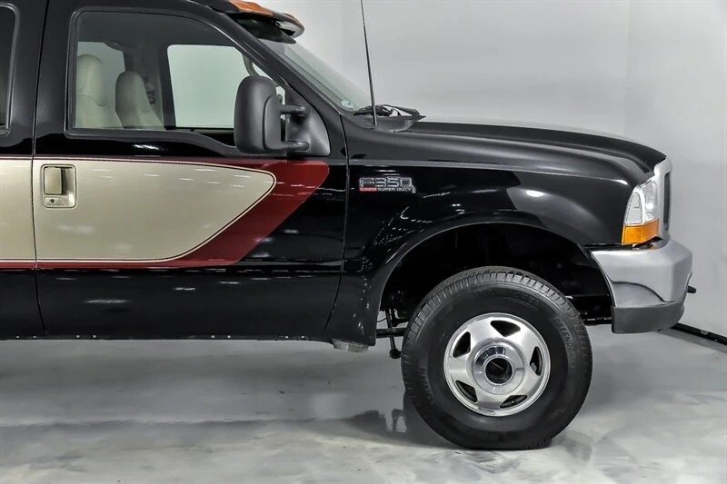 2000 Ford Super Duty 1st Gen - Image 14 of 21