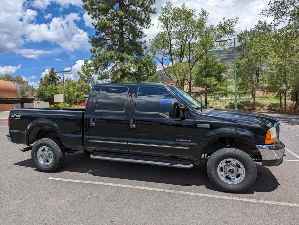 2000 Ford Super Duty 1st Gen - Image 24 of 31