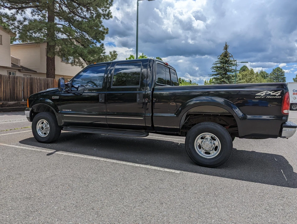 2000 Ford Super Duty 1st Gen - Image 15 of 31