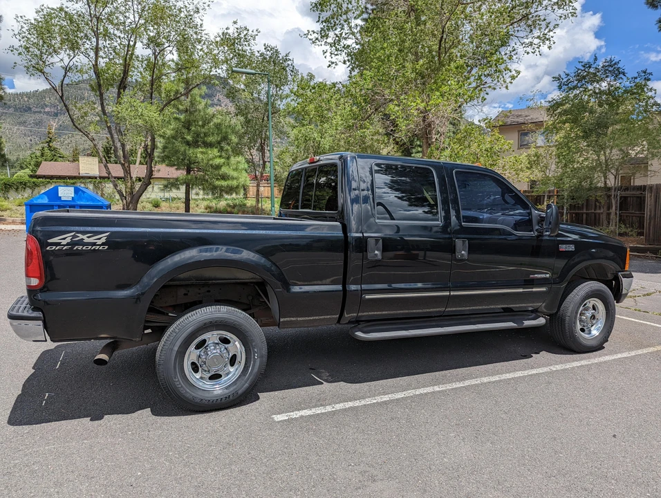 2000 Ford Super Duty 1st Gen - Image 23 of 31