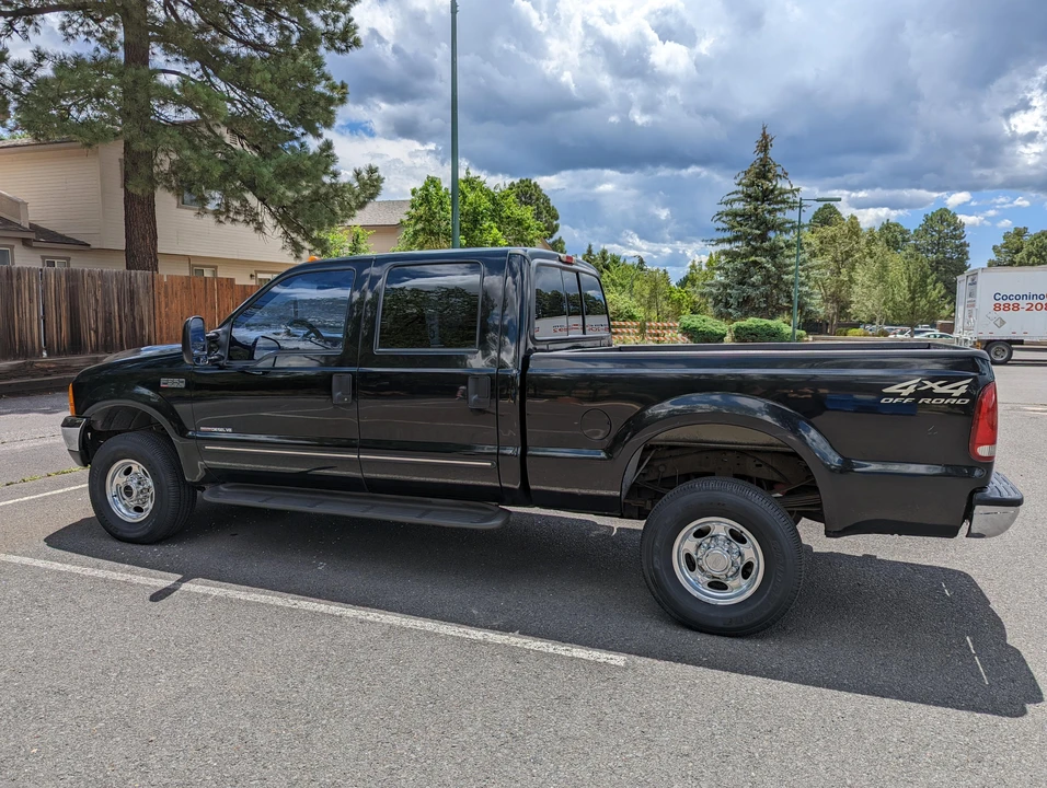 2000 Ford Super Duty 1st Gen - Image 14 of 31