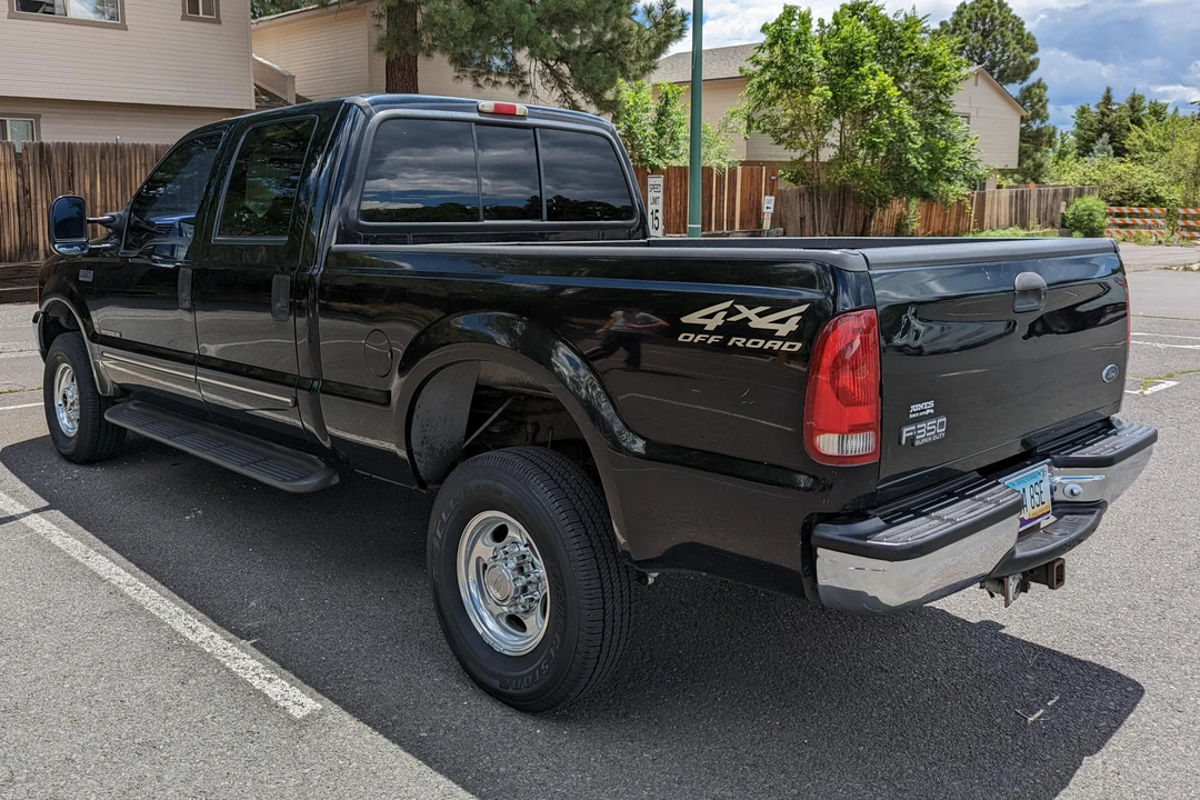 2000 Ford Super Duty 1st Gen - Image 4 of 31
