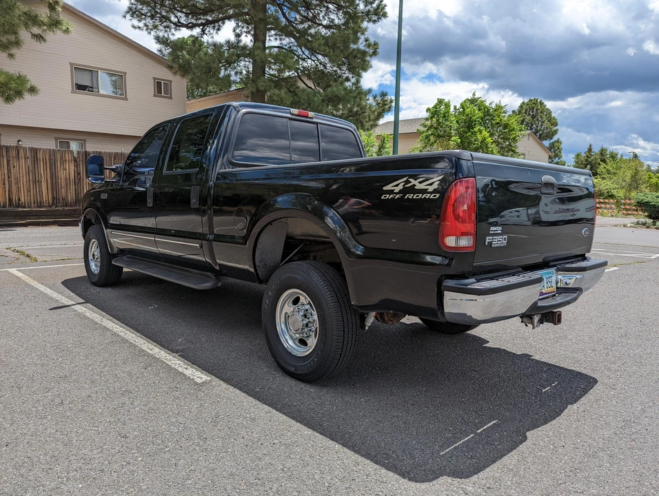 2000 Ford Super Duty 1st Gen - Image 16 of 31