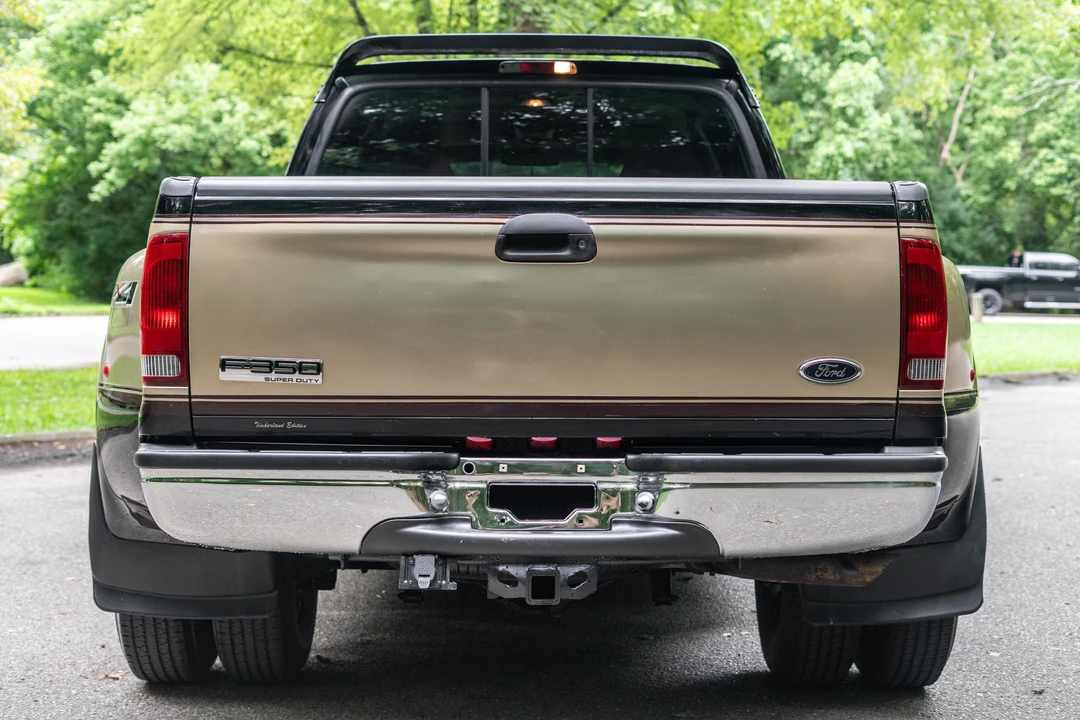 2000 Ford Super Duty 1st Gen - Image 5 of 31