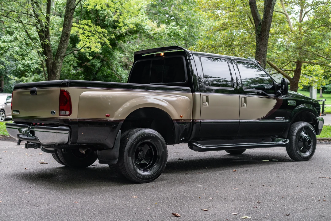 2000 Ford Super Duty 1st Gen - Image 9 of 31