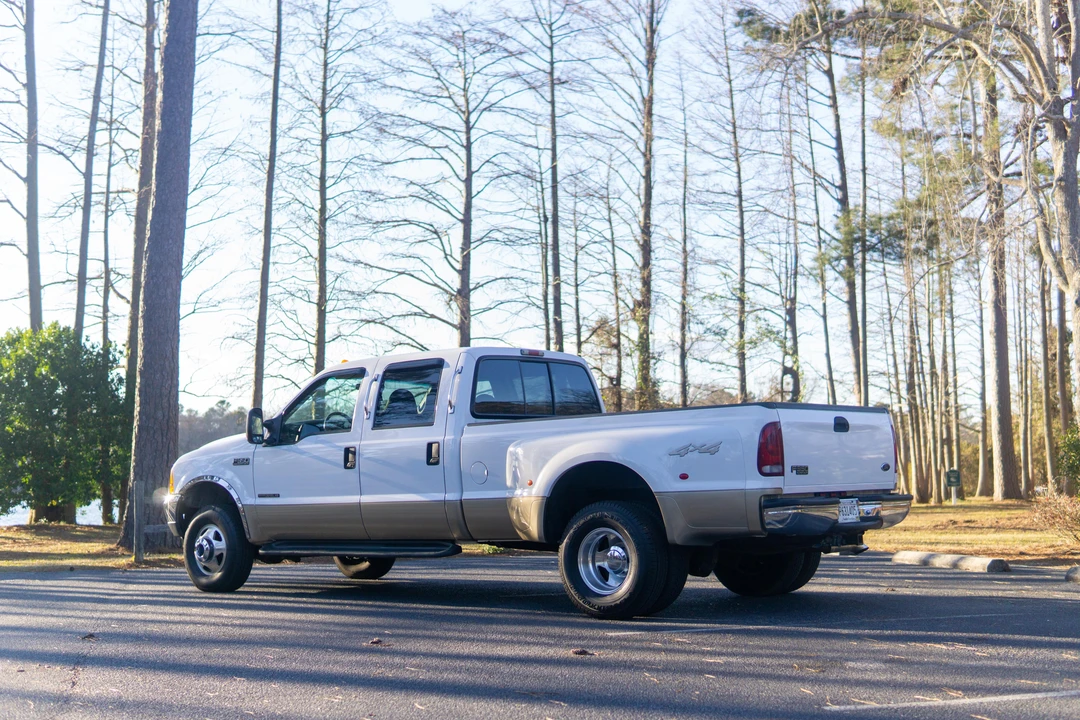 2000 Ford Super Duty 1st Gen - Image 8 of 31