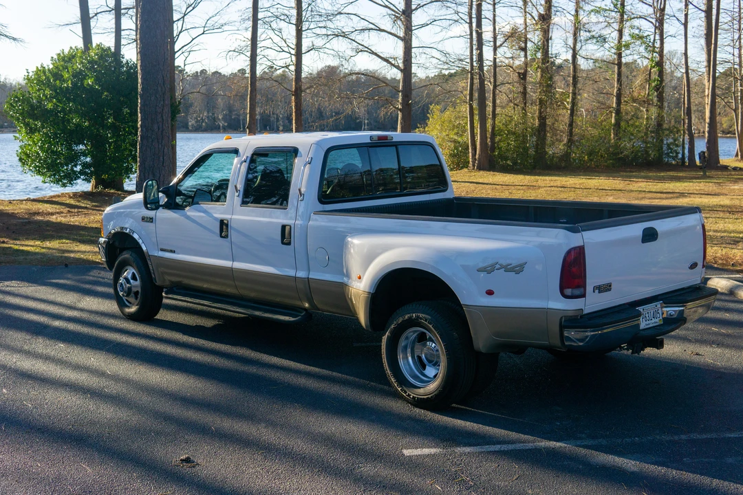 2000 Ford Super Duty 1st Gen - Image 7 of 31