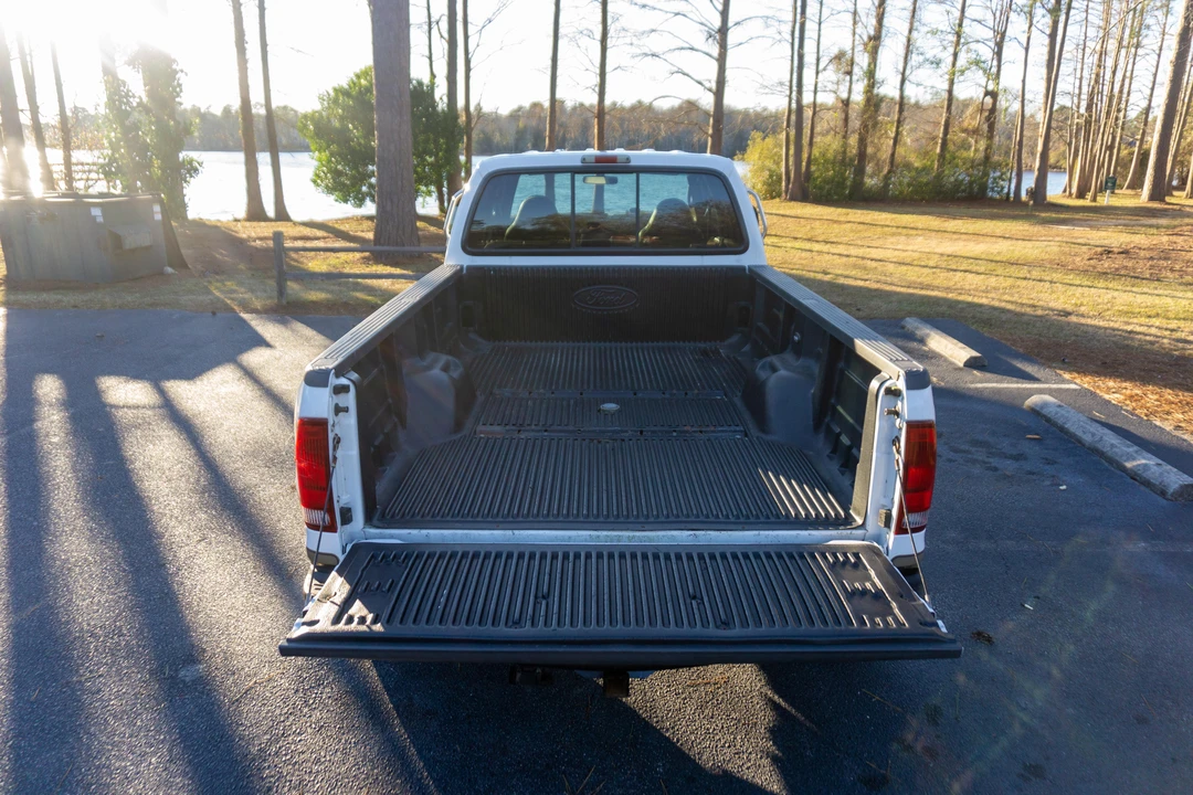 2000 Ford Super Duty 1st Gen - Image 10 of 31