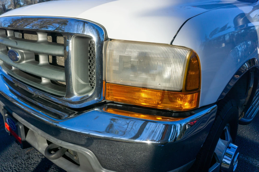 2000 Ford Super Duty 1st Gen - Image 16 of 31