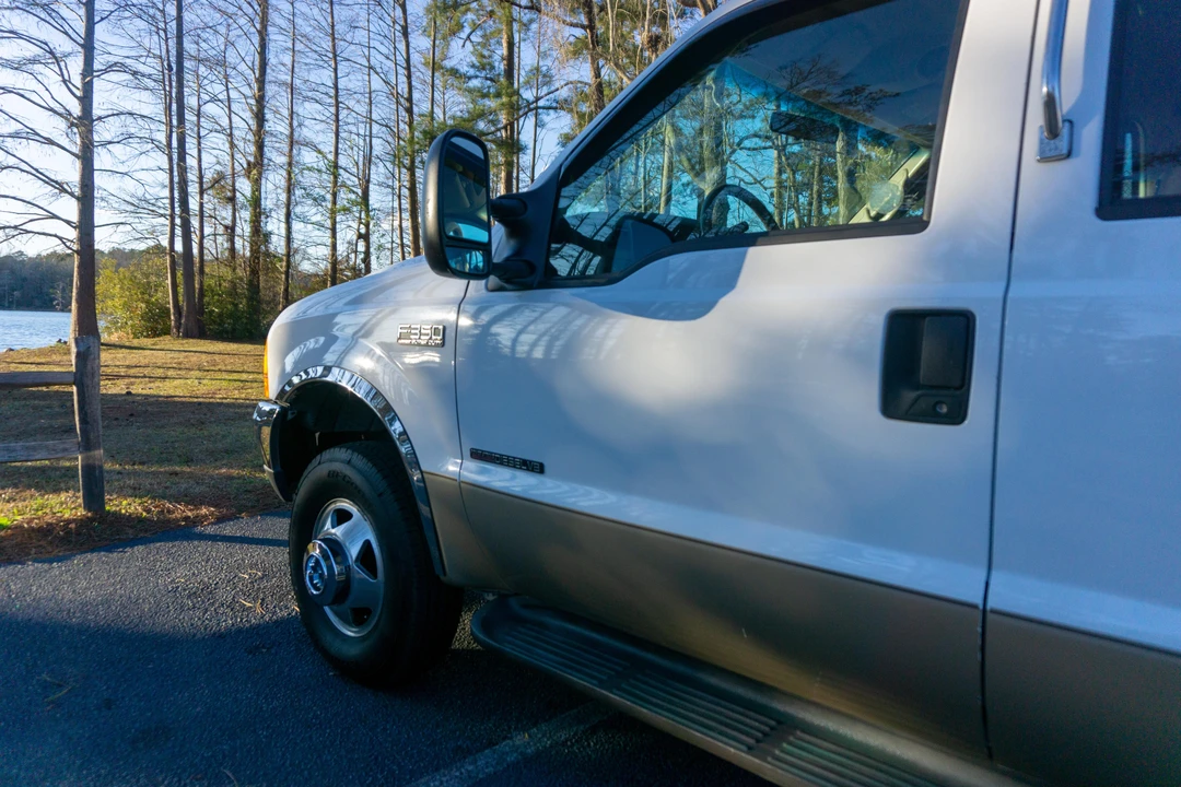 2000 Ford Super Duty 1st Gen - Image 17 of 31