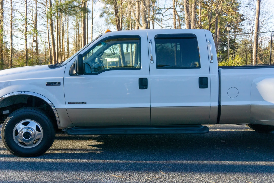 2000 Ford Super Duty 1st Gen - Image 19 of 31