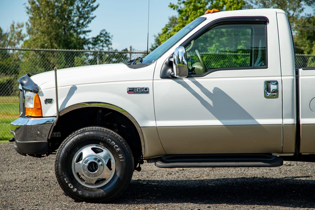 2000 Ford Super Duty 1st Gen - Image 30 of 31