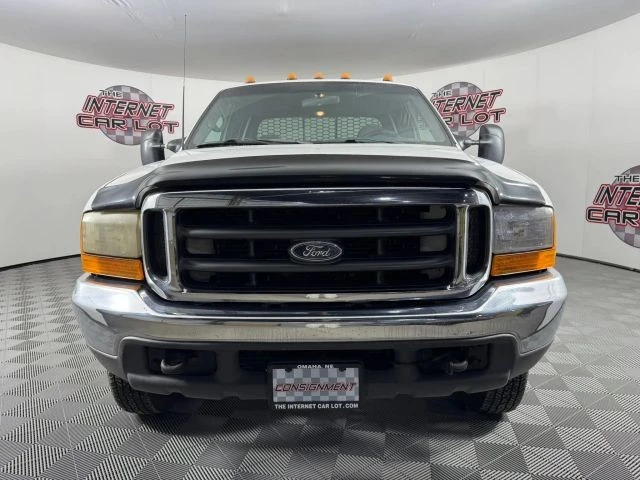 2000 Ford Super Duty 1st Gen - Image 2 of 12