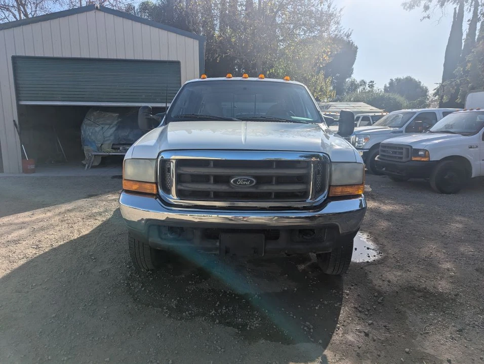 2000 Ford Super Duty 1st Gen - Image 8 of 18