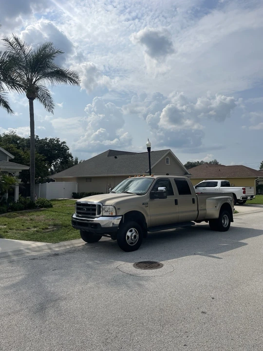2000 Ford Super Duty 1st Gen - Image 14 of 16