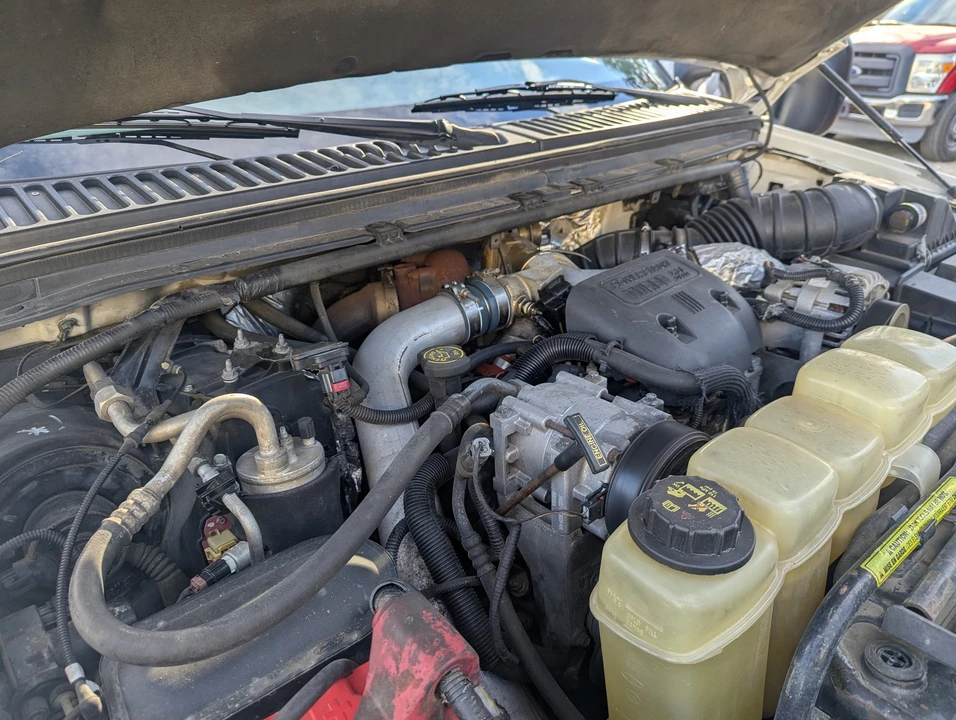 2000 Ford Super Duty 1st Gen - Image 14 of 15